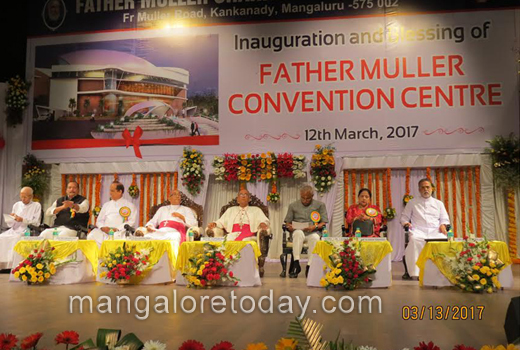 A &rsquo;Smart&rsquo; convention hub  1
